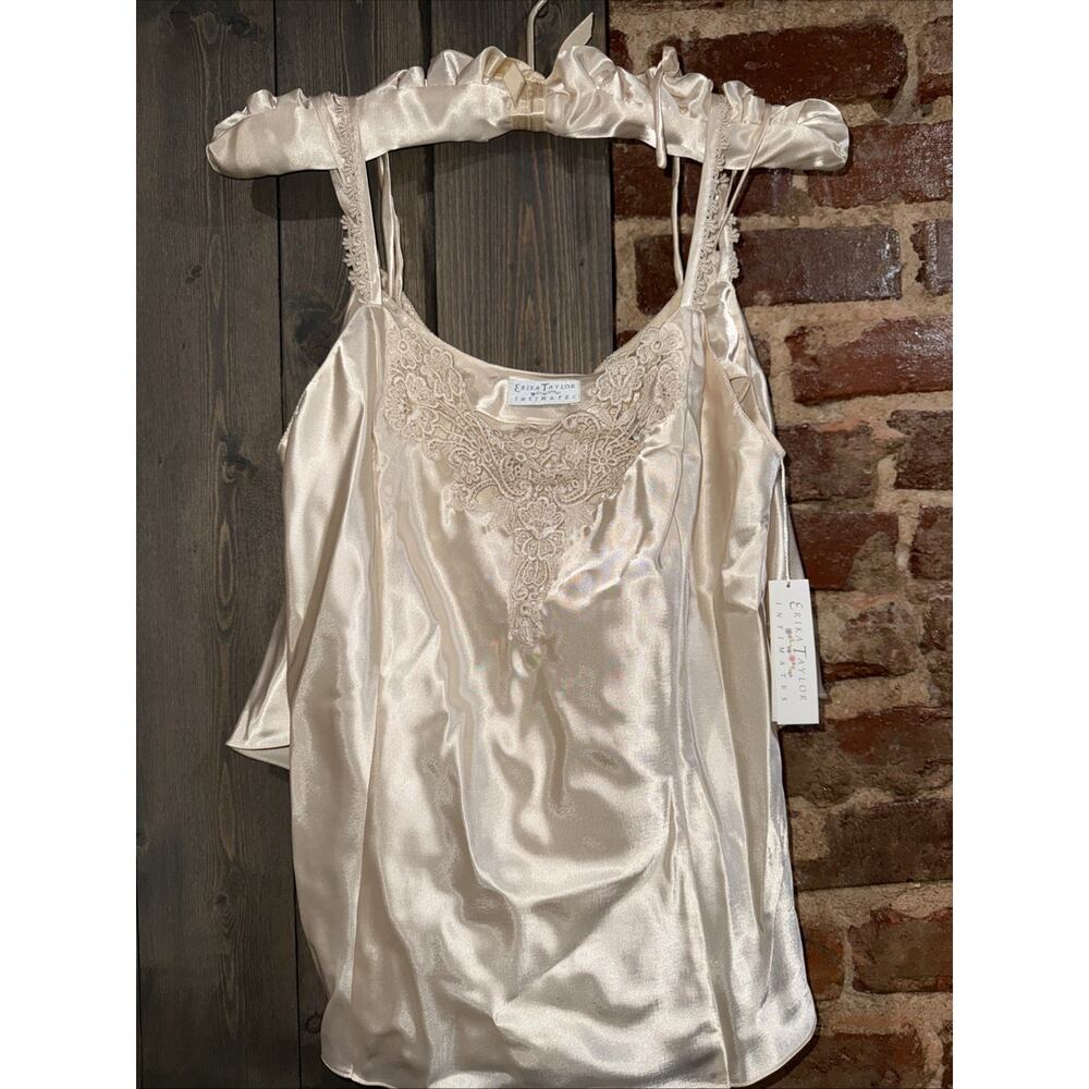 Erika Taylor Intimates Vintage Cami & Shorts Set NWT Ivory Satin Sz M deadstock